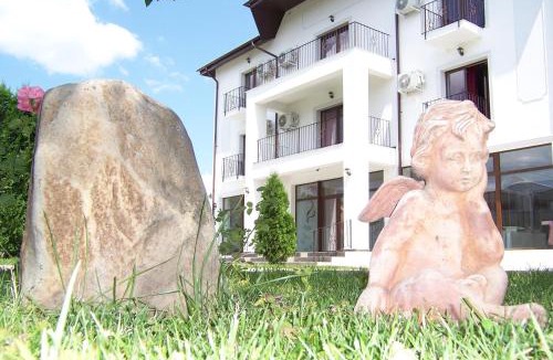 Iasi House | Pensiunea Velvet