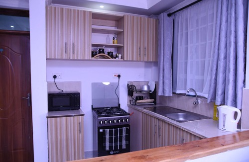 Nanyuki Apartment | Perfect 1-bedroom apartment in adorable Nanyuki for your getaway experience.