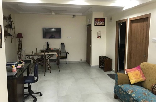 Ballygunge Park Apartment | Perfect Place - Home away from home