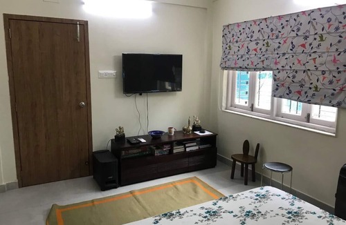 Ballygunge Park Apartment | Perfect Place - Home away from home