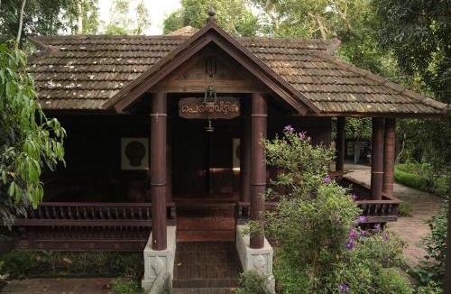 Poovar Apartment | Periyaveettil Heritage