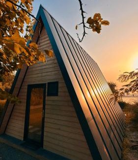 Mihail Kogalniceanu Ski Chalet | Perryland Urban Farm