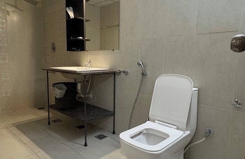Ponneri Hotel | PGC Chennai Resort & Club By SSS