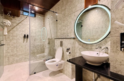 Pithampur Hotel | Pheonix Luxury Inn Hotel
