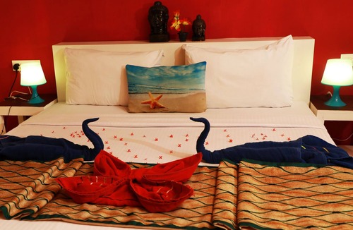 Poovar Hotel | Phoenix Island Resort