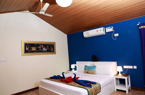 Poovar Hotel | Phoenix Island Resort