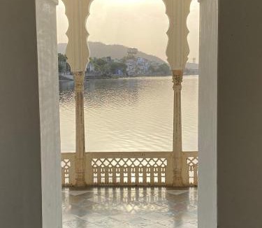 Kishangarh Hotel | Phool Mahal Palace