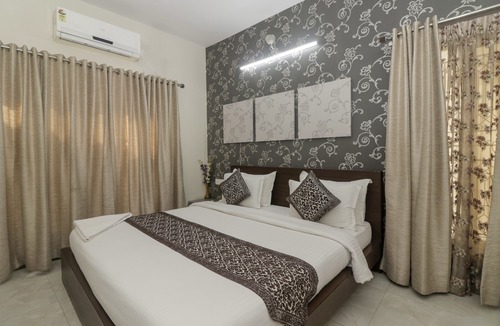 Bengaluru Hotel | Pink petals service apartment