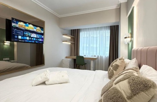 Iasi Apartment | Pink Story by Glam Apartments Airport Area - Parking Option
