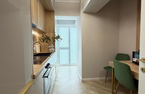 Iasi Apartment | Pink Story by Glam Apartments Airport Area - Parking Option