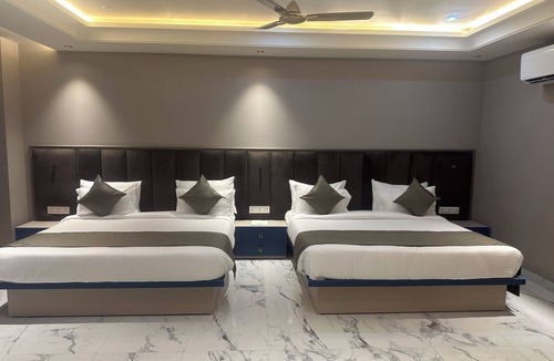 Dausa Hotel | Pinky Hotel