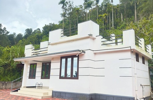 Mananthavady House | Pleasant 3-bedroom house in Mananthavady with WiFi