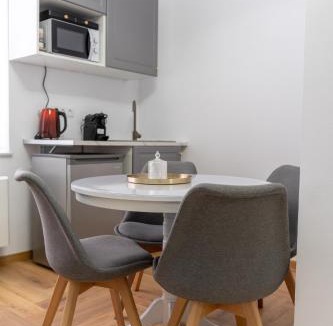 Oradea Apartment | Poema