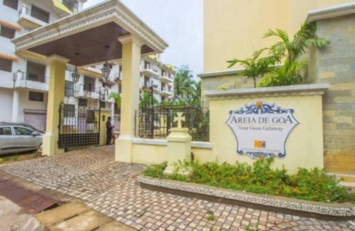 Arpora House | Pool view fully furnished apartment in the heart of North Goa