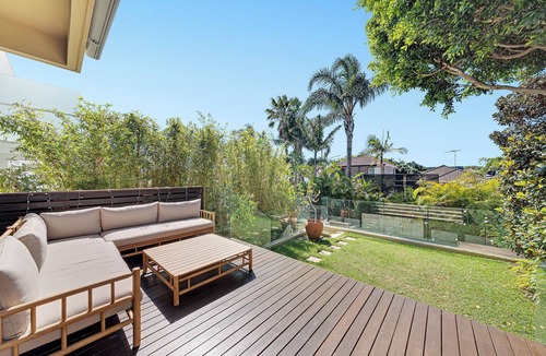 North Bondi House | Poolside Paradise ~ North Bondi ~ Entire House ~ Pool ~ Private Garden