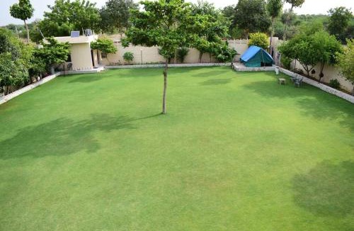 Jhalamand Villa | Poonam Palace near by Airport