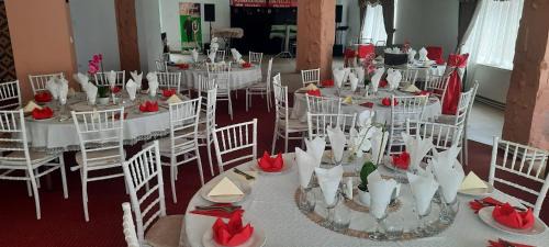 Cosmesti Resort | Popas Turistic Zavoiu