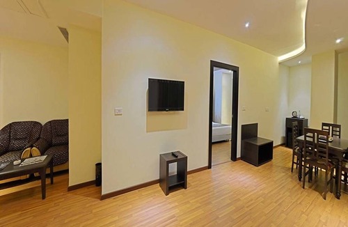Madurai Hotel | Poppys Hotel