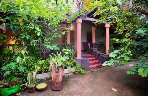 Chapora Villa | Portuguese Villa 2BHK Near Thalassa by Slow Stays