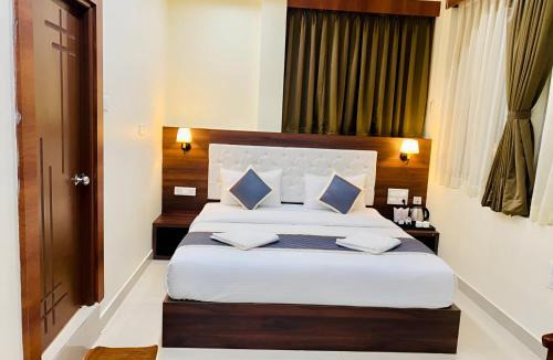 Madanapalle Hotel | PPH Living Gnr Grand Luxury Rooms