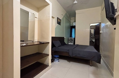 Jabalpur Hotel | Preet Residency Homestays