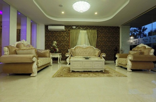 Brookefield Hotel | Premier Suites Business Hotel