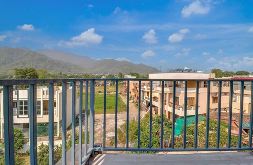 Haldwani House | Premium Valley View With Balcony Haldwani