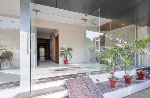 Haldwani House | Premium Valley View With Balcony Haldwani