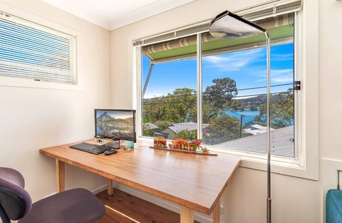 Pretty Beach Central Coast House | Pretty Beach Bay Vista by HolidayCo.