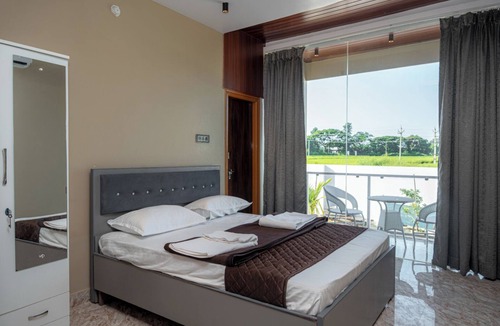 Shamshabad Other | Prism Peak - 5BR with Private Pool , Barbecue & Projector by Homeyhuts