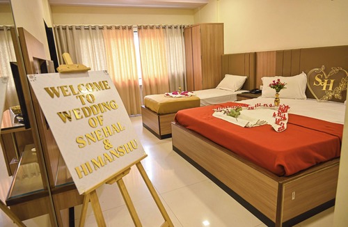 Jalgaon Hotel | Pritam Park Hotel