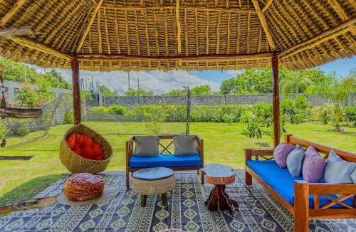 Diani Beach Villa | Private Backdoor Villa with big swimming pool and services of chef included