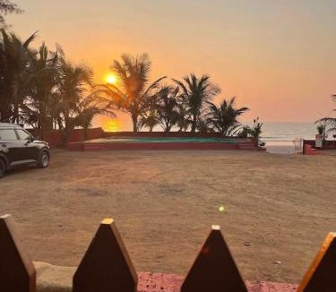 Ratnagiri House | Private Beach - Exotic Sea View Resort