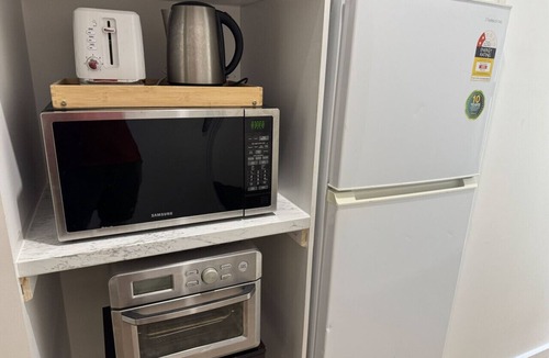 Menangle Park House | Private Ensuite Room | Brand New | AC | Fast Wi-Fi