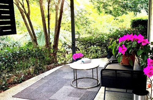 Lindfield Cottage | Private guesthouse & stunning outdoor space in newly built designer home.