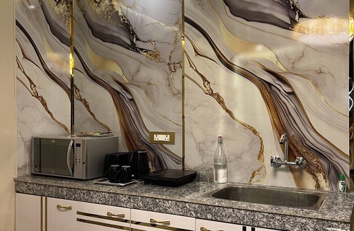 Hauz Khas Apartment | Private Luxury Suite Lake View