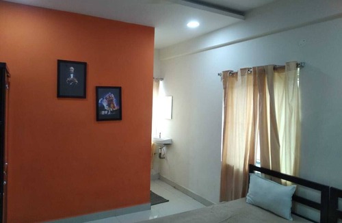 Kukatpally Housing Board Colony Apartment | Private room at KPHB Phase 9