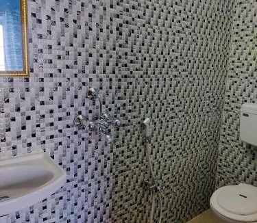 Kolkata House | Priya guest house