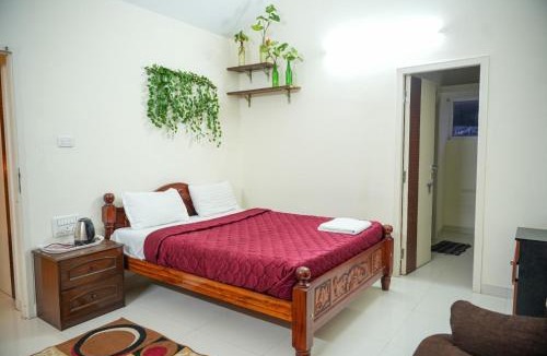 Kodaikanal Villa | PRIYA PALACE - HOMESTAY SWIMMING POOL I Kodaikanal I 87oo and 2o5 and 865