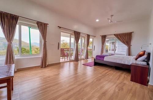 Vagamon Hotel | Priyas Villa Vagamon by VOYE HOMES-Scenic Mountain View