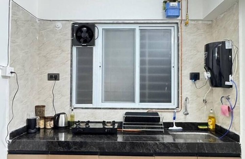 Pimpri - Chinchwad Condo | Puffin Retreat: Modern AC 1BHK in Pimple Nilakh