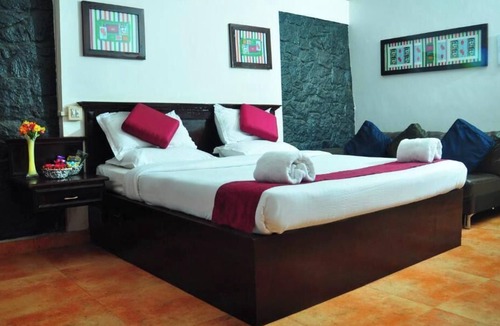 Ramakkalmedu Hotel | Punarjani Ayurvedic Resorts