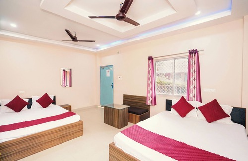Kanthi Hotel | PURNI HOTEL