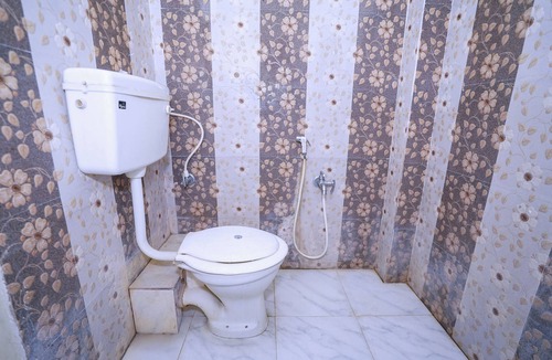 Kanthi Hotel | PURNI HOTEL