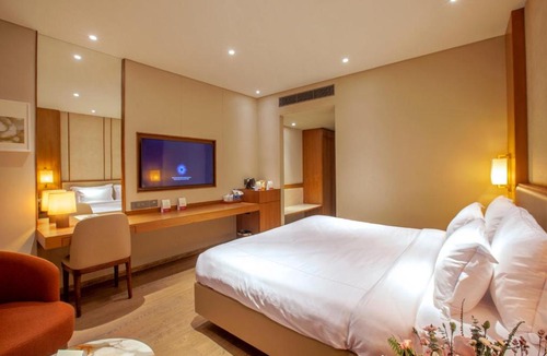 Kochi Hotel | Purple Elephant Luxury Business Hotel