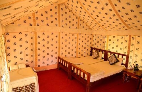Village Hokra Hotel | Pushkar Desert Karni Camp