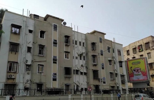 Mahim House | Pvt AC room Sea face building with Luxury finish furniture and fitments, Mumbai