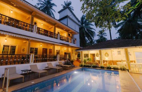 Nagoa Villa | Pvt Pool - Villa Azura Escape - Casa Marialina 8 BR