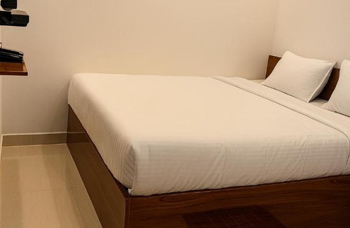 Tiruvallur Hotel | PY OLLIV Chennai THIRUVALLUR