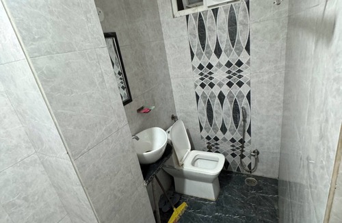 Pink City House | quiet, lake view, affordable rooms